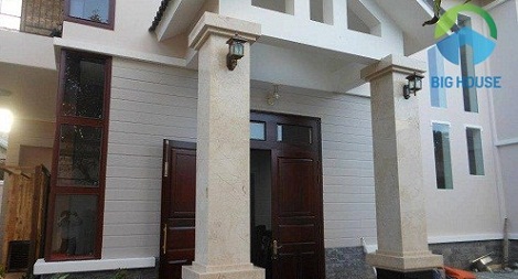 gạch bạch mã màu trắng 3